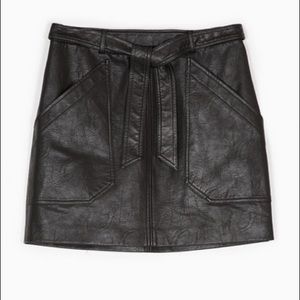 Mini skirt faux fur